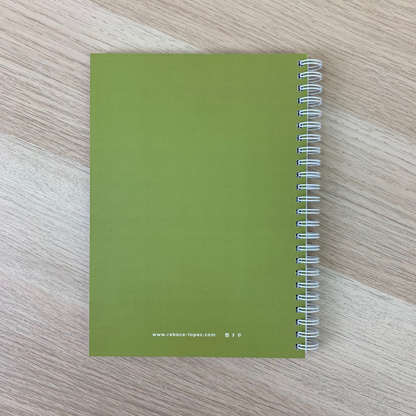 Libreta A5 - Mapamundi Flor Amarilla