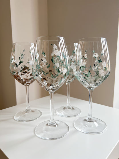 VINO Y ROSAS - Set de 4 copas de vino