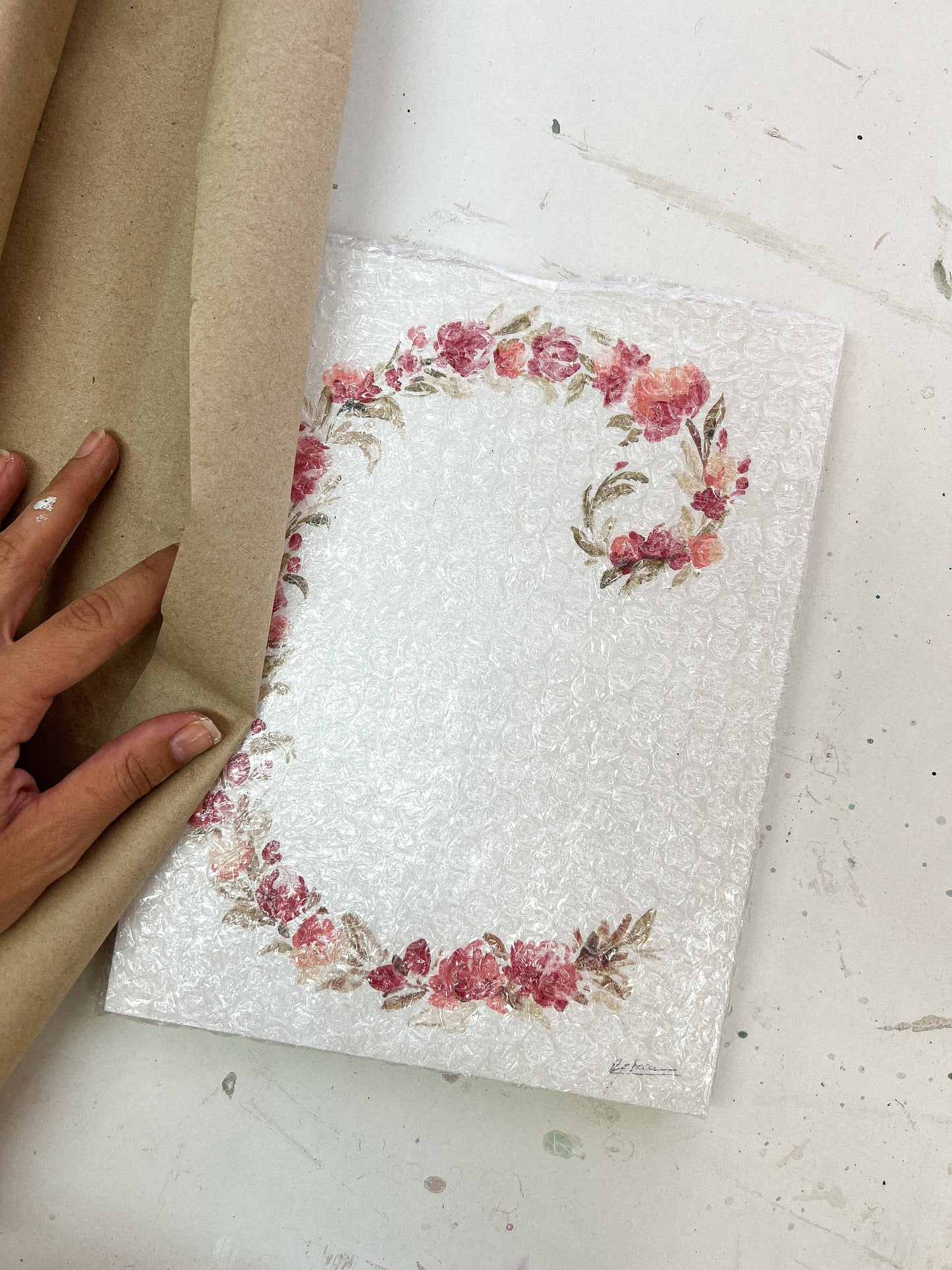 INICIAL personalizada pintada a mano - tabla 27x21 cm
