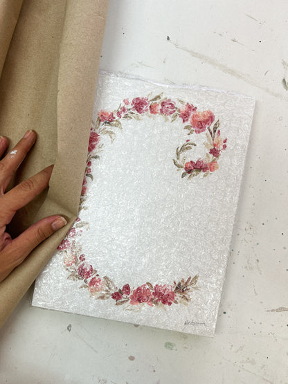 INICIAL personalizada pintada a mano - tabla 27x21 cm